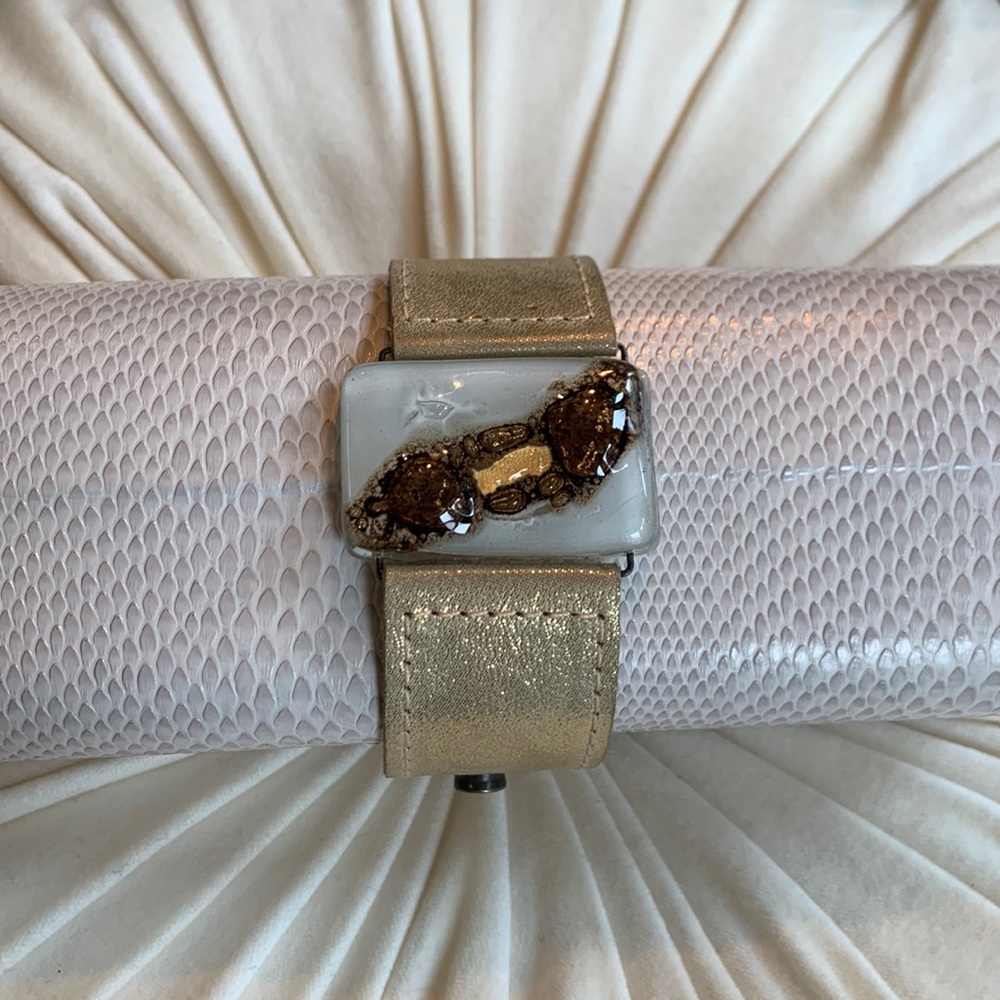 Leather Handmade Bracelet with Blown Glass